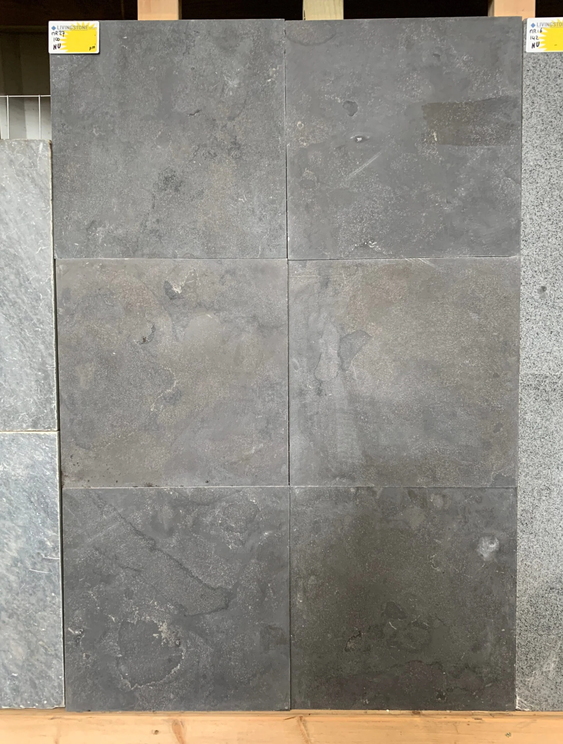 Natuursteen – Chinees honed – 40x40x1 - Art 27 - 1 koop - 45m2