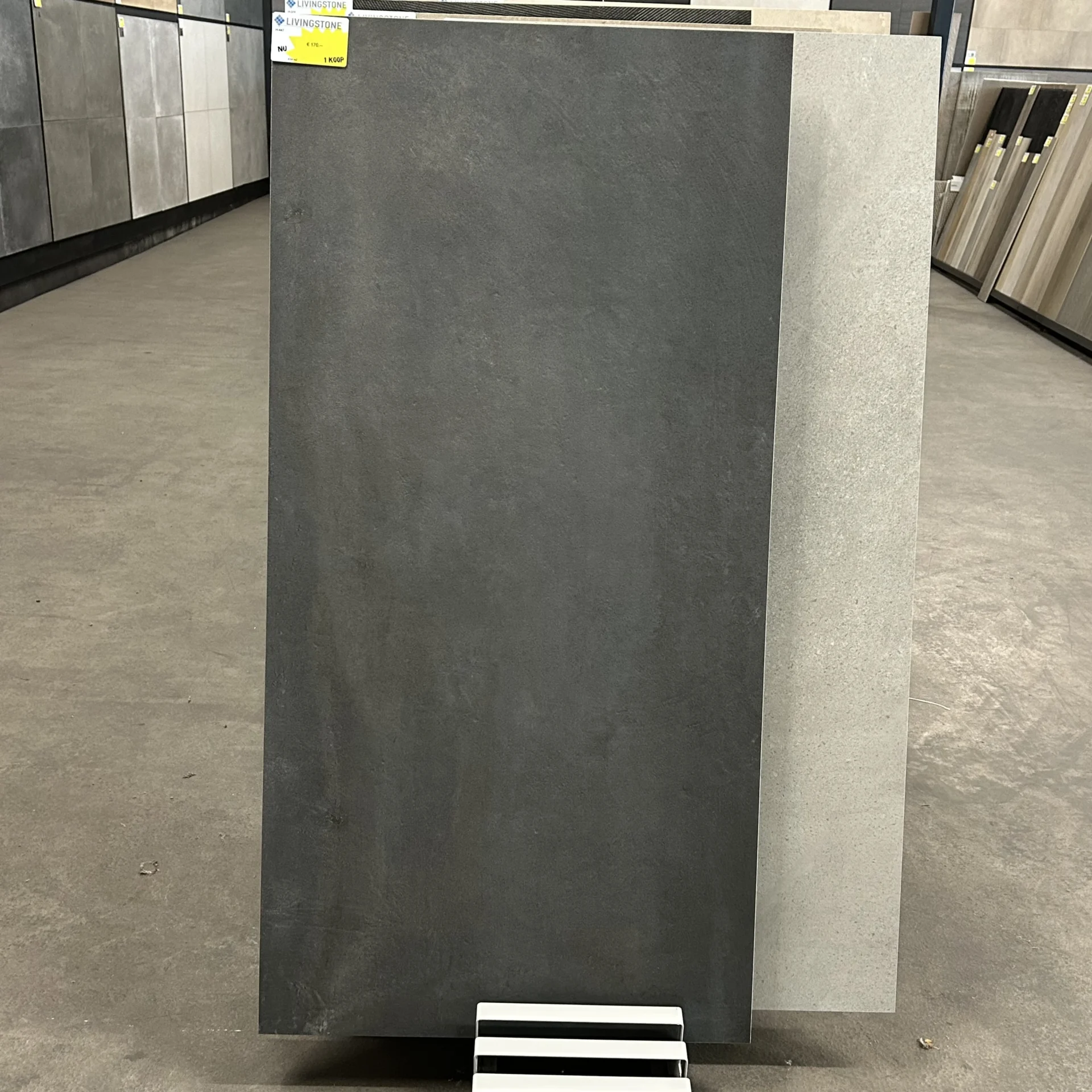 H447 - 60x120 - 1 koop - 8,64m2 - €170
