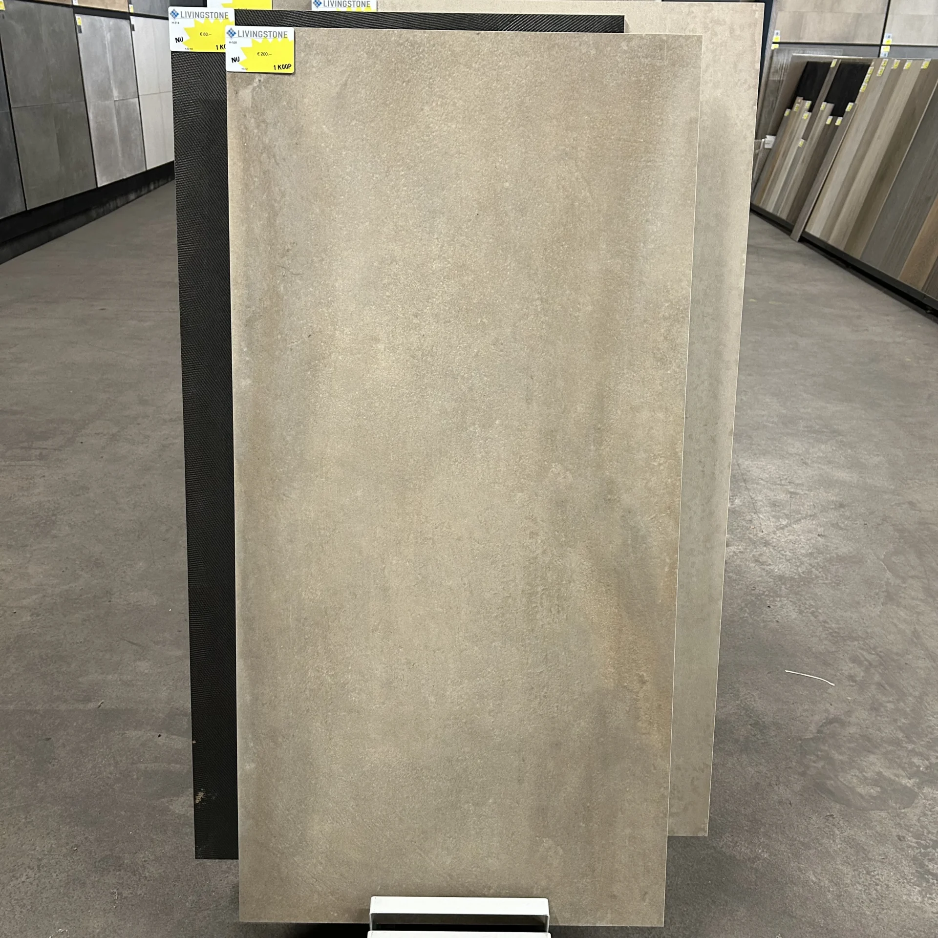 H528 - 60x120 - 1 koop - 10m2 - €200